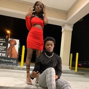 Meet your Posher, Trøuble